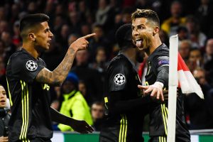 Ajax-Juventus 1-1, gol: Cristiano Ronaldo, Neres, Cancelo male