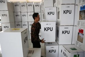 Indonesia, elezioni: 270 scrutatori sono morti di stanchezza. Hanno votato in 193 milioni