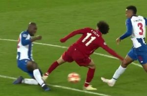 Il presidente del Porto è furioso con Salah: "Volere rompere una gamba a Danilo"