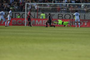 Cagliari-Lazio 0-1, Luis Alberto gol. Badelj colpisce traversa
