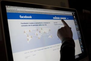 Facebook chiude 23 pagine (molte delle quali a favore di Lega e M5s). Può influire sulle europee?