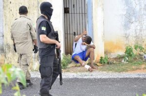 Brasile, rissa tra detenuti nel carcere di Manaus: almeno 15 morti (foto Ansa)