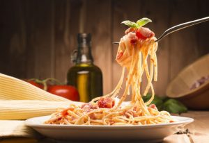 Pasta e carboidrati, falsi miti smentiti Iss: a cena non fa ingrassare