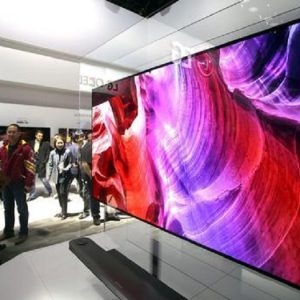 LG, vendite schermi tv OLED in calo, quello di Samsung conquista il mercato