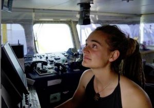 Sea Watch, Francia e Germania all'attacco per Carola Rackete: "Salvare vite non è reato". Salvini: "Non prendo lezioni"