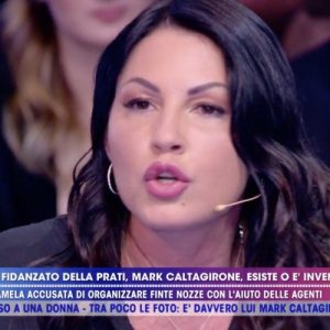 Live - Non è la d'Urso, Eliana Michelazzo: "Pamela Perriciolo stava strozzando una ragazza..."