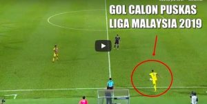 Hérold Goulon segna da metà campo uno dei gol più belli di sempre su punizione VIDEO