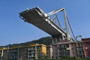 Di Maio: "I morti del Ponte Morandi colpa della famiglia Benetton". VIDEO