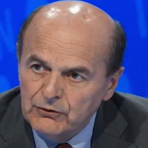 Sea Watch, Bersani: "Insulti a Carola Rackete? A me sarebbe scappato il cazzotto"