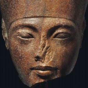 Busto di Tutankhamon all'asta da Christie's. L'Egitto protesta: "E' stato rubato"
