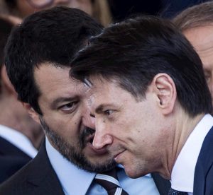 Salvini sulle parole di Conte a proposito di Savoini: "Mi interessano meno di zero"