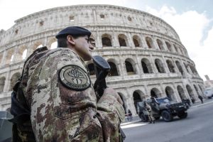 Terrorismo Roma, caccia al siriano ma non è in Italia
