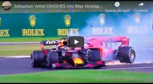 Vettel tampona Verstappen, incidente Silverstone costa caro alla Ferrari VIDEO