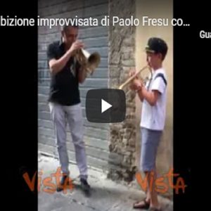 L’incredibile esibizione improvvisata di Paolo Fresu con un bambino VIDEO
