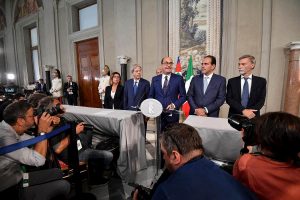 Governo, Zingaretti ufficializza il sì al Conte-bis: "Vale la pena tentare, serve discontinuità"