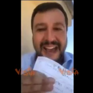 Salvini: "I dipendenti del Viminale piangevano quando li ho salutati" VIDEO