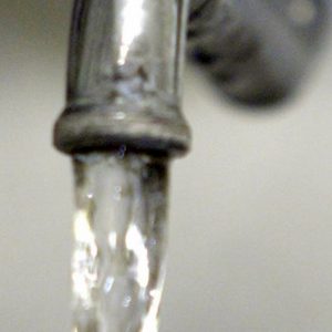 Usa, 100mila casi di cancro causati dall'acqua di rubinetto contaminata