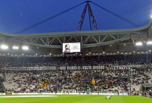Juventus, 12 capi ultras arrestati: pretendevano i biglietti dalla società