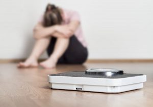 Gb, cinque donne morte per disturbi alimentari. Medico: "Tragedia evitabile, cure errate"