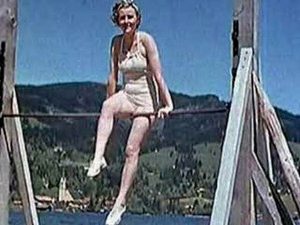 Eva Braun: seconda volta lingerie all'asta
