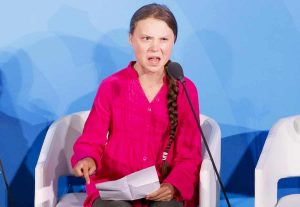 Greta Thunberg: tutti scolaretti, lei maestrina. Ma la lezione è sbagliata