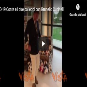 Giuseppe Conte e i due palleggi con Brunello Cucinelli VIDEO
