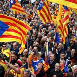Una manifestazione degli indipendentisti catalani, Ansa