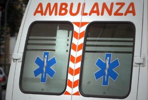 Un'ambulanza, Ansa