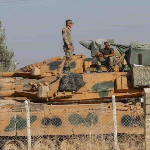 Curdi chiamano Putin in Siria, Assad invia truppe, jihadisti la fanteria di Erdogan