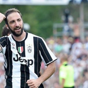 Lecce Juventus gol Higuain annullato fuorigioco arbitro var  
