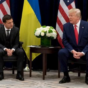 Il presidente ucriano Volodymir Zelensky e il presidente americano Donald Trump