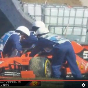 Vettel si ritira per rottura sospensione Austin video YouTube Formula 1