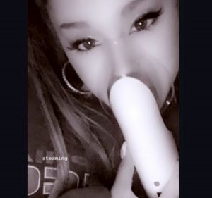 Ariana Grande, tour a rischio: "Sto molto male" VIDEO
