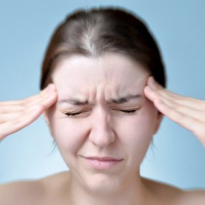 mal di testa: basta una puntura al mese per guarire