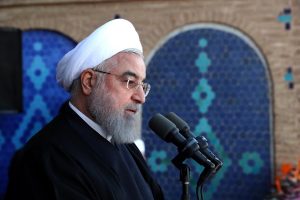 Iran, presidente annuncia. scoperto nuovo campo di petrolio da 50 miliardi di barili