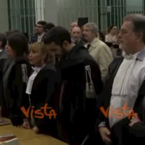 Stefano Cucchi, la lettura della sentenza: condannati a 12 anni due carabinieri VIDEO