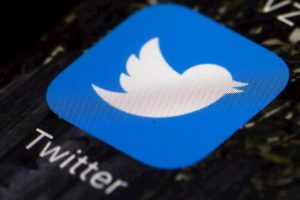 Twitter, una nuova funzione per nascondere i tweet di risposta