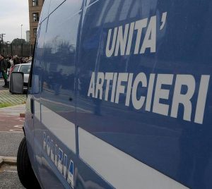 Roma, disinnescato pacco bomba destinato al Viminale. A firma "Nemici dello Stato"