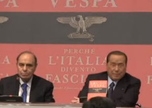 Berlusconi: "Salvini ha sbagliato a chiedere i pieni poteri. Si è scusato con me"