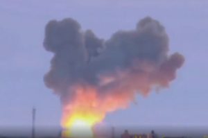 Russia, lanciato il primo missile ipersonico. Vola a 33.000 km orari VIDEO
