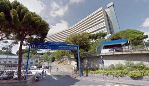 Genova, scopre che la madre è morta e si uccide in ospedale