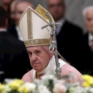 Abusi su minori nella Chiesa, papa Francesco abolisce il segreto pontificio