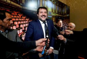Matteo Salvini: "Non andrò al Quirinale per gli auguri di Natale. Ho la recita di mia figlia"