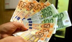 Contanti, da luglio oltre 2mila euro non si può: a chi sgarra super multe da 3mila a 50mila euro
