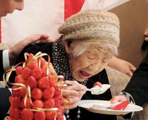 Kane Tanaka compie 117 anni: la donna più longeva al mondo vive in Giappone