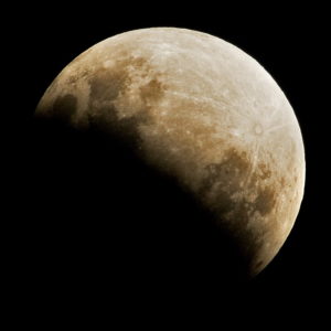 Eclissi Luna 10 gennaio 2020: la prima dell'anno visibile in Italia