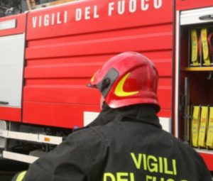 Nizza di Sicilia (Messina), incendio in una villetta sul lungomare: morte due anziane sorelle