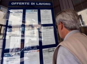Imprese italiane pronte a un mln di assunzioni. Ma 355 mila posti lavoro resteranno vuoti