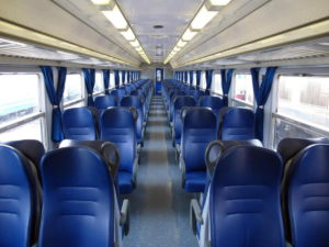 Capotreno aggredito su treno Foggia-San Severo e salvato da finanziere