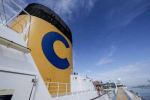 Coronavirus, italiano muore durante crociera alle isole Cayman: positivo, era su nave Costa Crociere